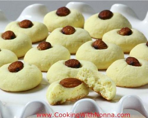 Almond Semolina Cookies